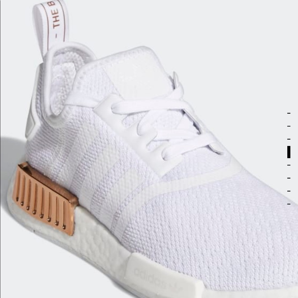 Adidas nmd r1 womens